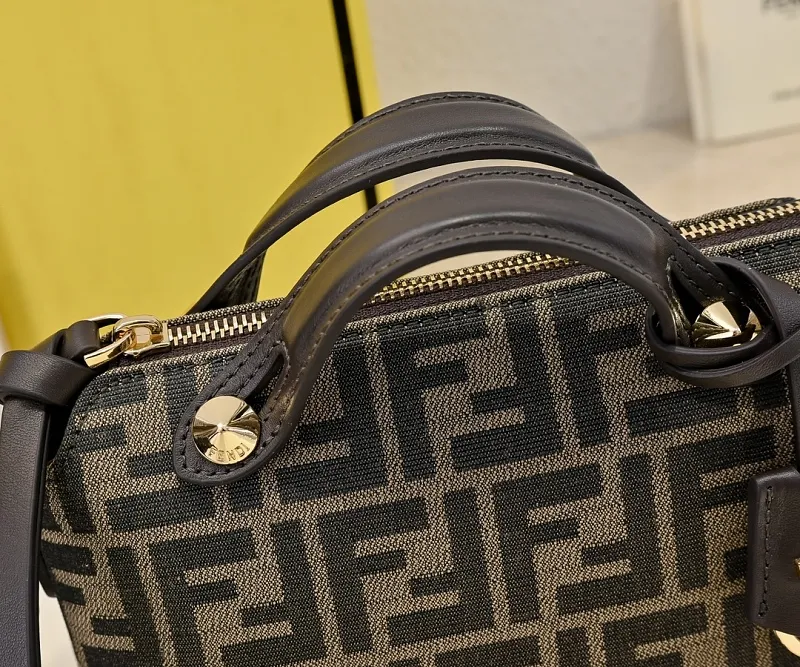 All Categories Fendi Women's Bags (Fendi) Fendi Original Order 2812