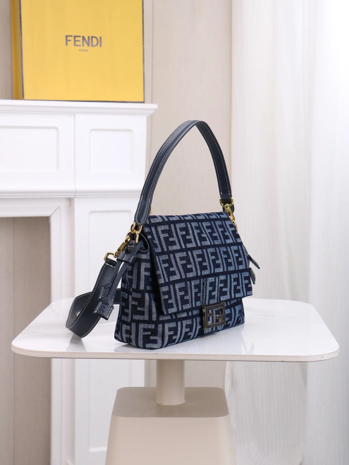 All Categories Fendi Women's Bags (Fendi) Fendi 7706