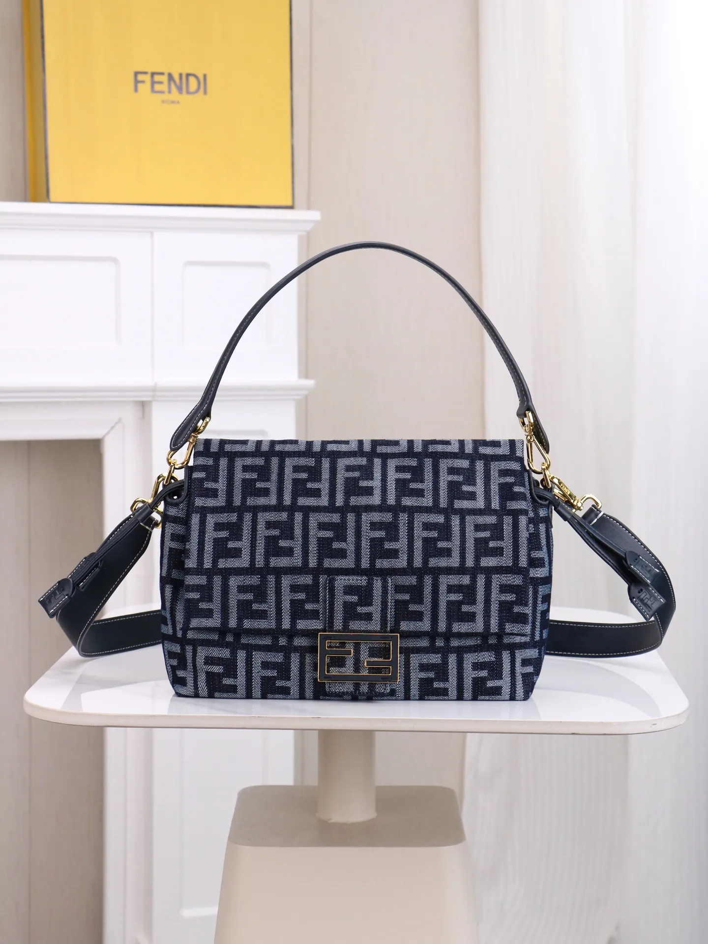 All Categories Fendi Women's Bags (Fendi) Fendi 7706