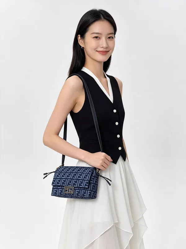 All Categories Fendi Women's Bags (Fendi) Fendi 7706