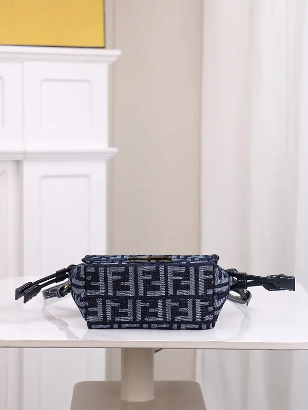 All Categories Fendi Women's Bags (Fendi) Fendi 7706
