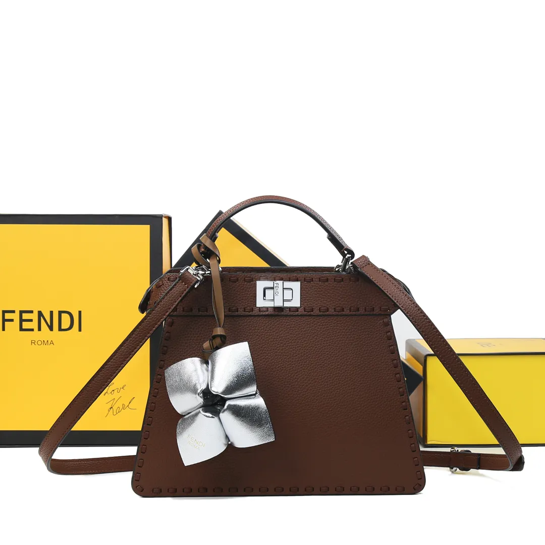 All Categories Fendi Women's Bags (Fendi) Fendi 2711