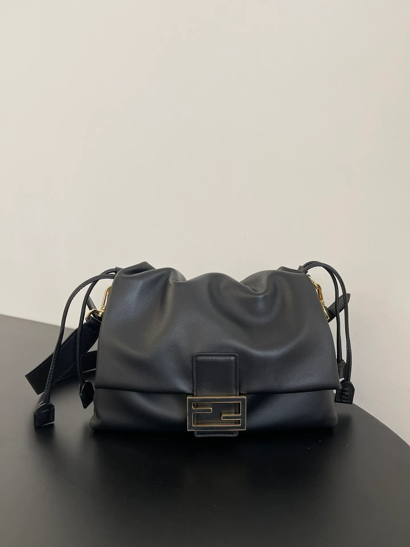 All Categories Fendi Women's Bags (Fendi) Fendi 83016