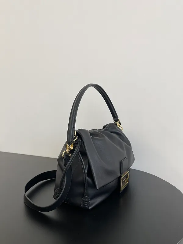 All Categories Fendi Women's Bags (Fendi) Fendi 83016
