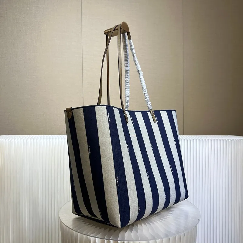 All Categories Fendi Women's Bags (Fendi) Fendi 425L