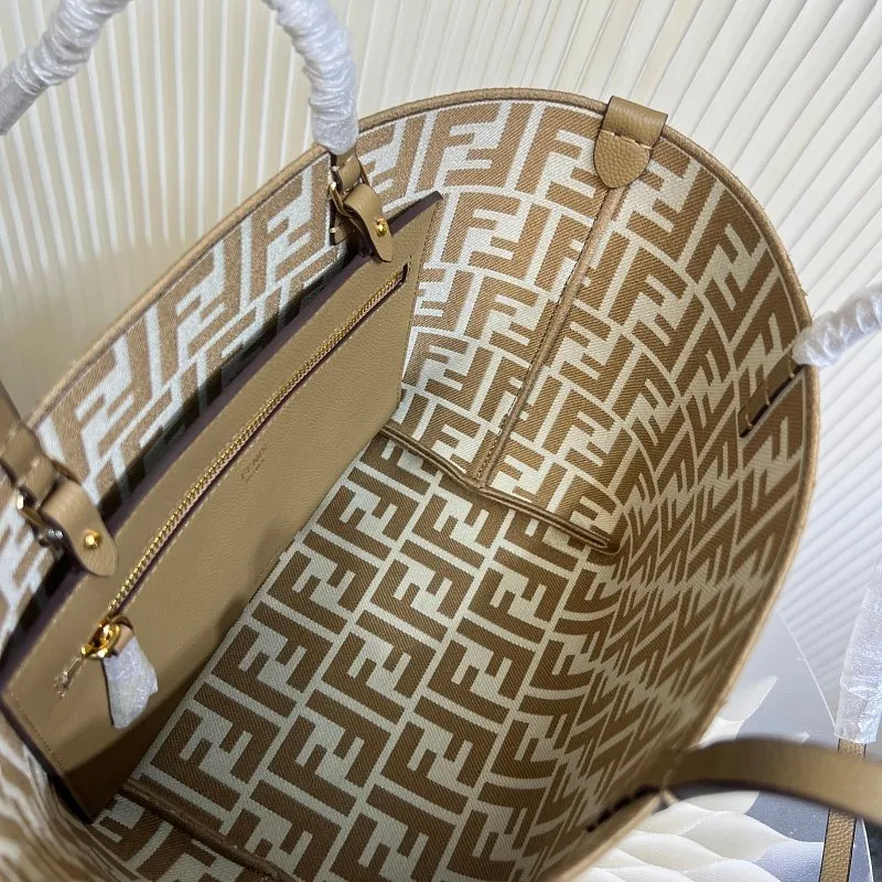 All Categories Fendi Women's Bags (Fendi) Fendi 425L