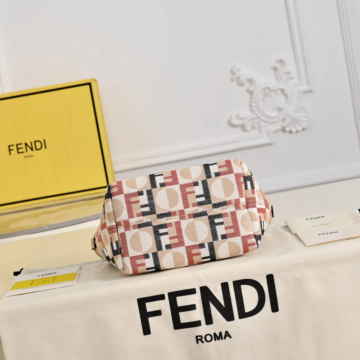 All Categories Fendi Women's Bags (Fendi) Fendi 1114