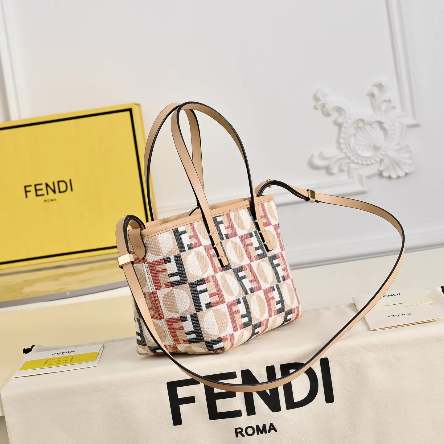 All Categories Fendi Women's Bags (Fendi) Fendi 1114