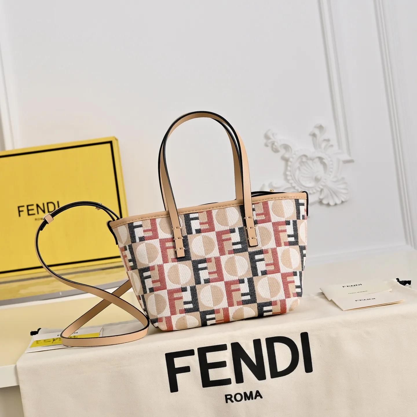 All Categories Fendi Women's Bags (Fendi) Fendi 1114