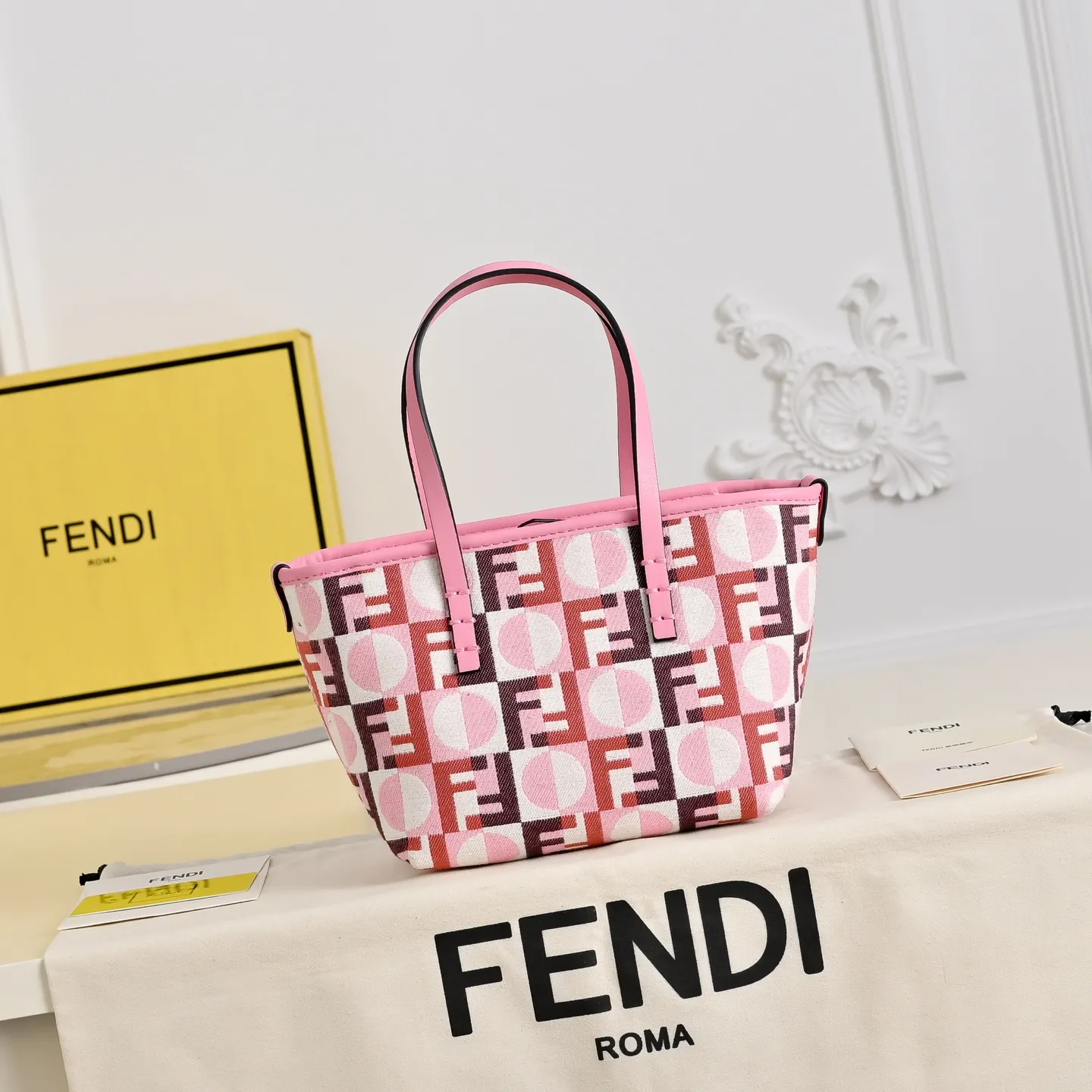 All Categories Fendi Women's Bags (Fendi) Fendi 1114