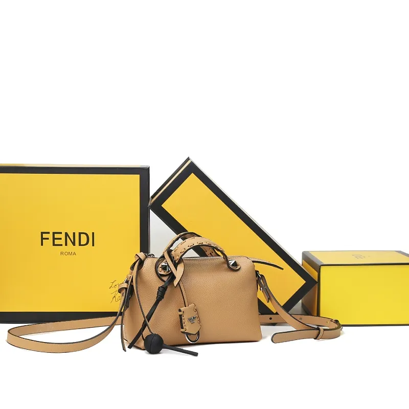 All Categories Fendi Women's Bags (Fendi) Fendi 209