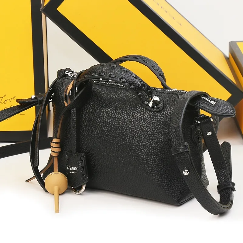 All Categories Fendi Women's Bags (Fendi) Fendi 209