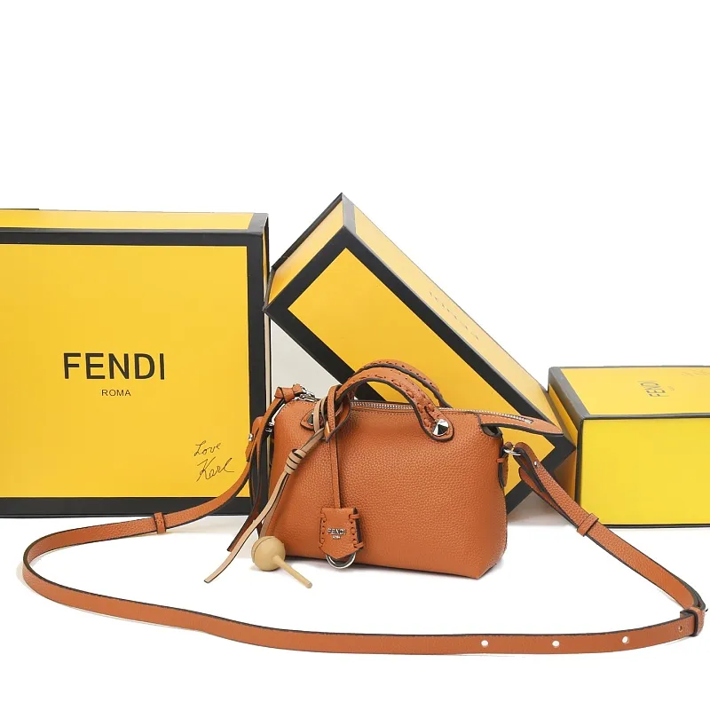 All Categories Fendi Women's Bags (Fendi) Fendi 209