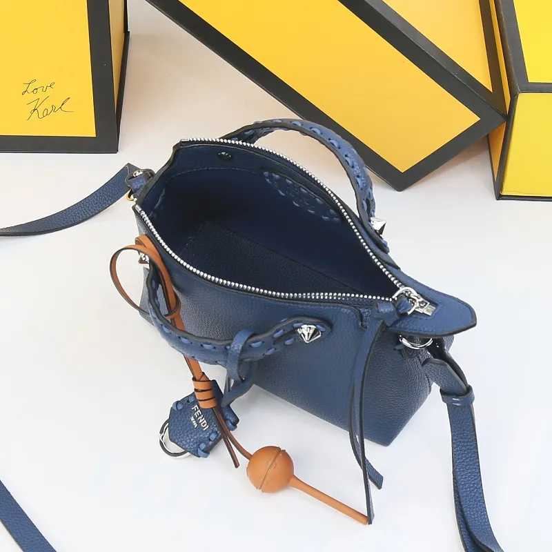 All Categories Fendi Women's Bags (Fendi) Fendi 209