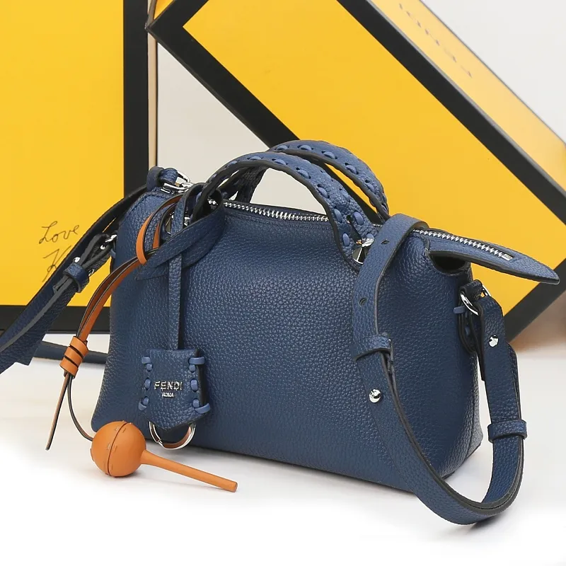All Categories Fendi Women's Bags (Fendi) Fendi 209