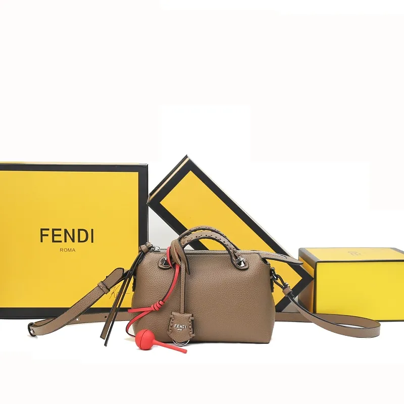 All Categories Fendi Women's Bags (Fendi) Fendi 209