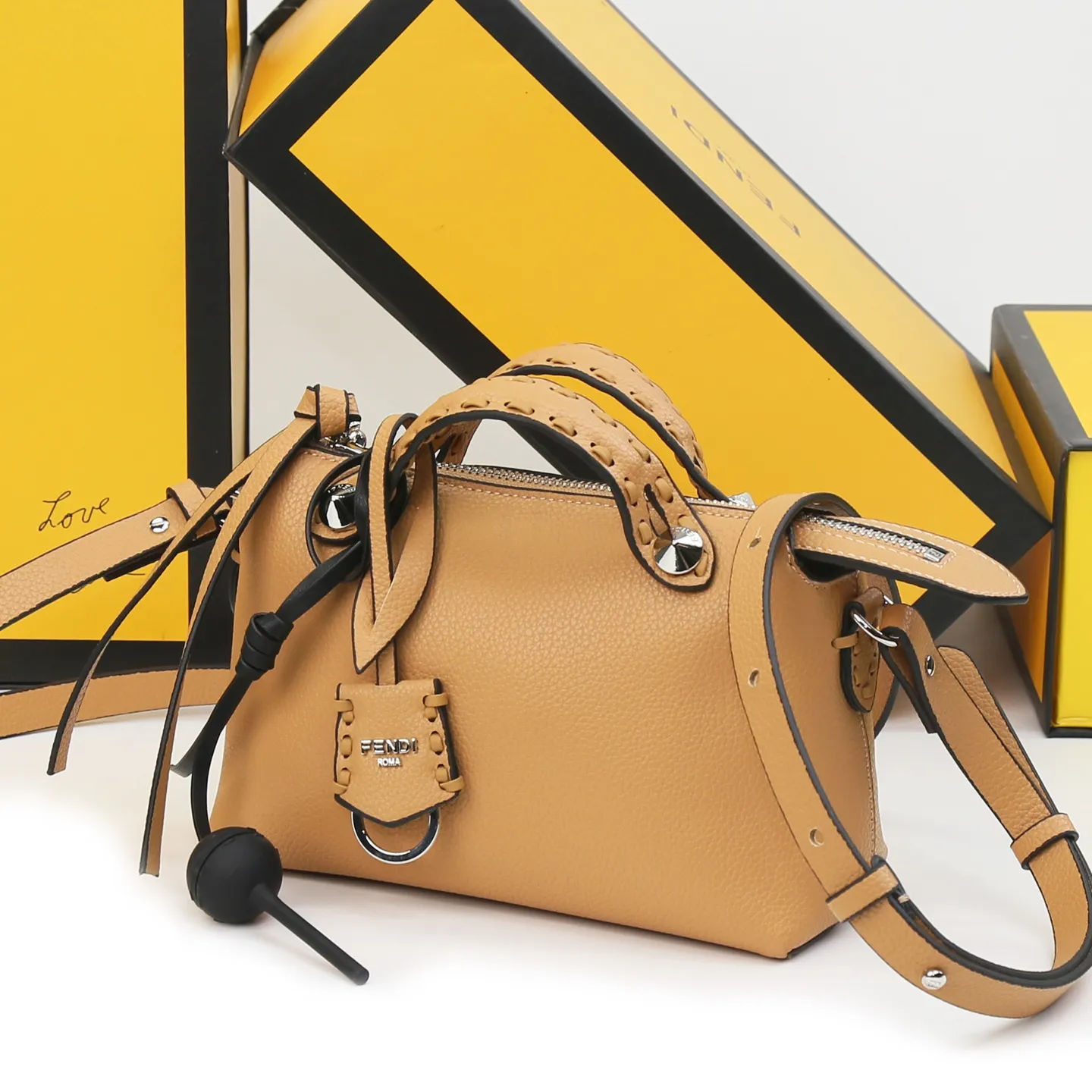 All Categories Fendi Women's Bags (Fendi) Fendi 209