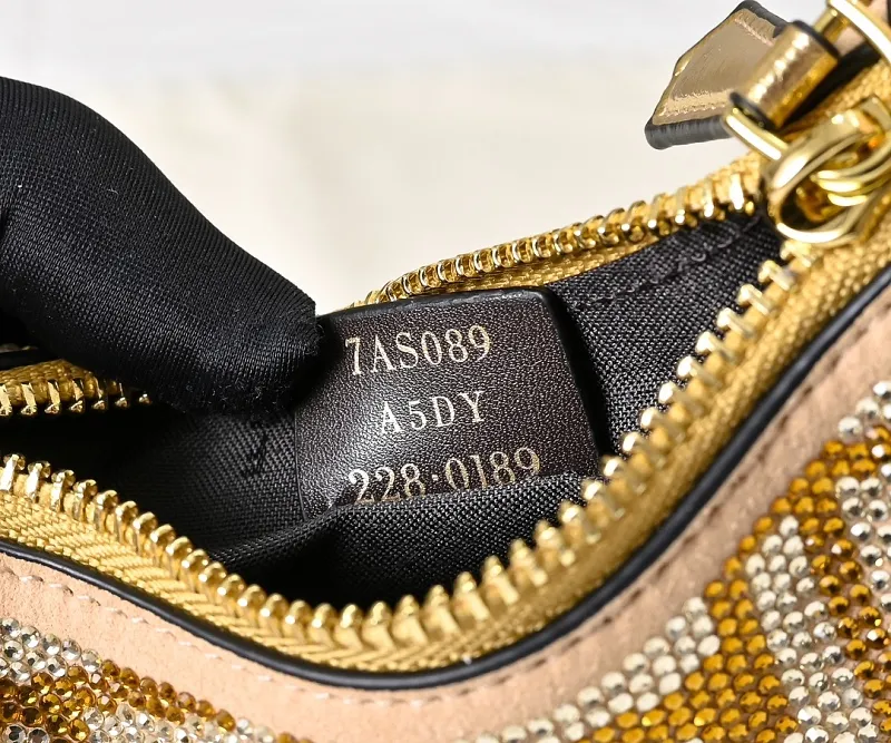 All Categories Fendi Women's Bags (Fendi) Fendi 1009