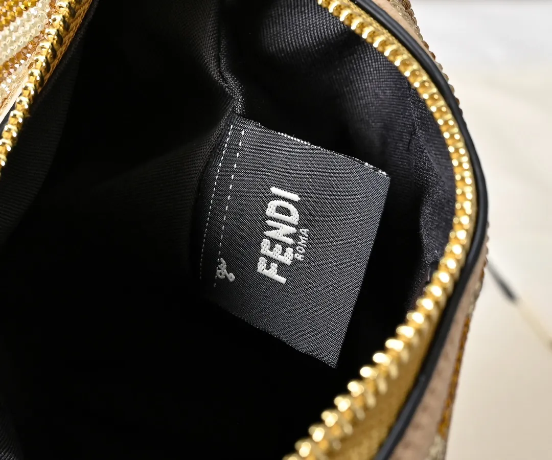 All Categories Fendi Women's Bags (Fendi) Fendi 1009