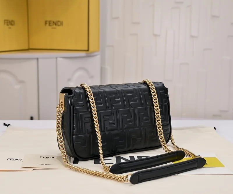 All Categories Fendi Women's Bags (Fendi) Fendi 6607
