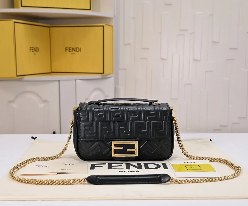 All Categories Fendi Women's Bags (Fendi) Fendi 6607
