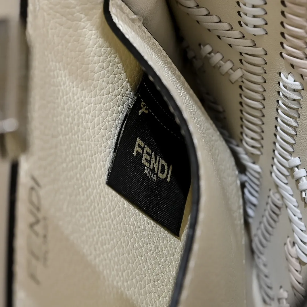 All Categories Fendi Women's Bags (Fendi) Fendi 33203