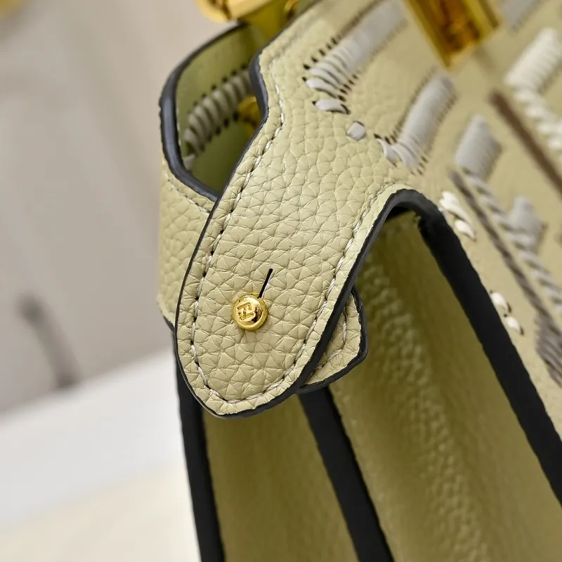 All Categories Fendi Women's Bags (Fendi) Fendi 33203