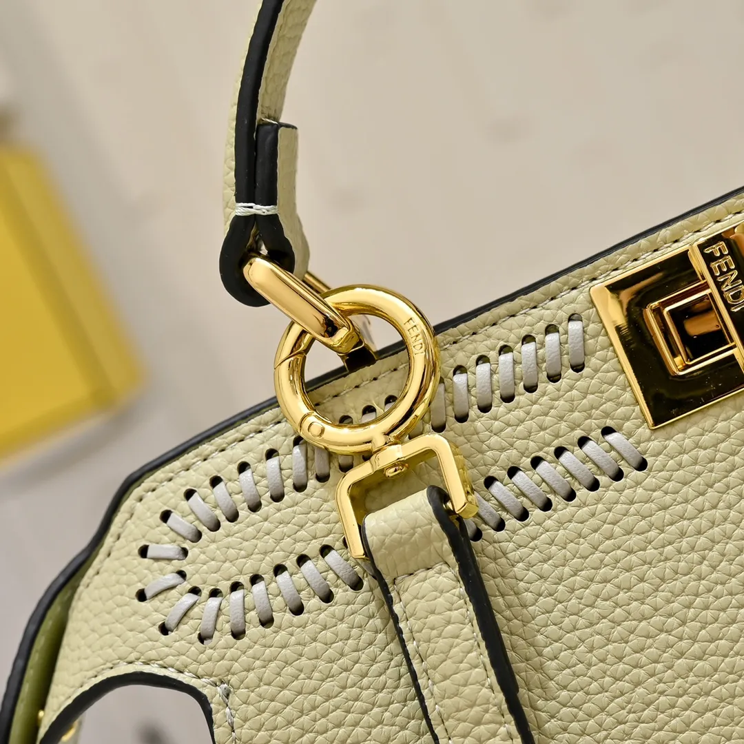All Categories Fendi Women's Bags (Fendi) Fendi 33203