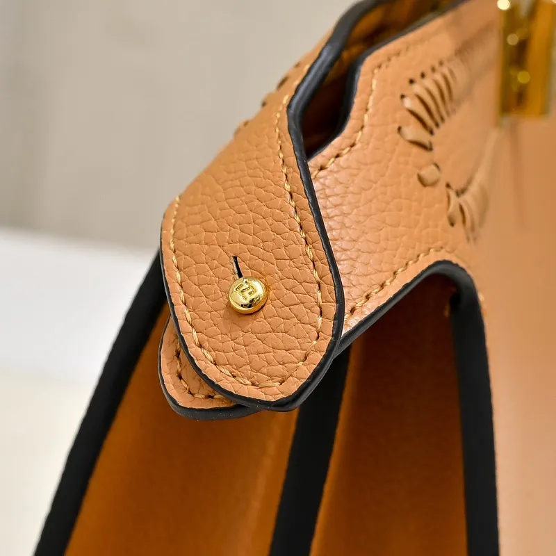 All Categories Fendi Women's Bags (Fendi) Fendi 33203