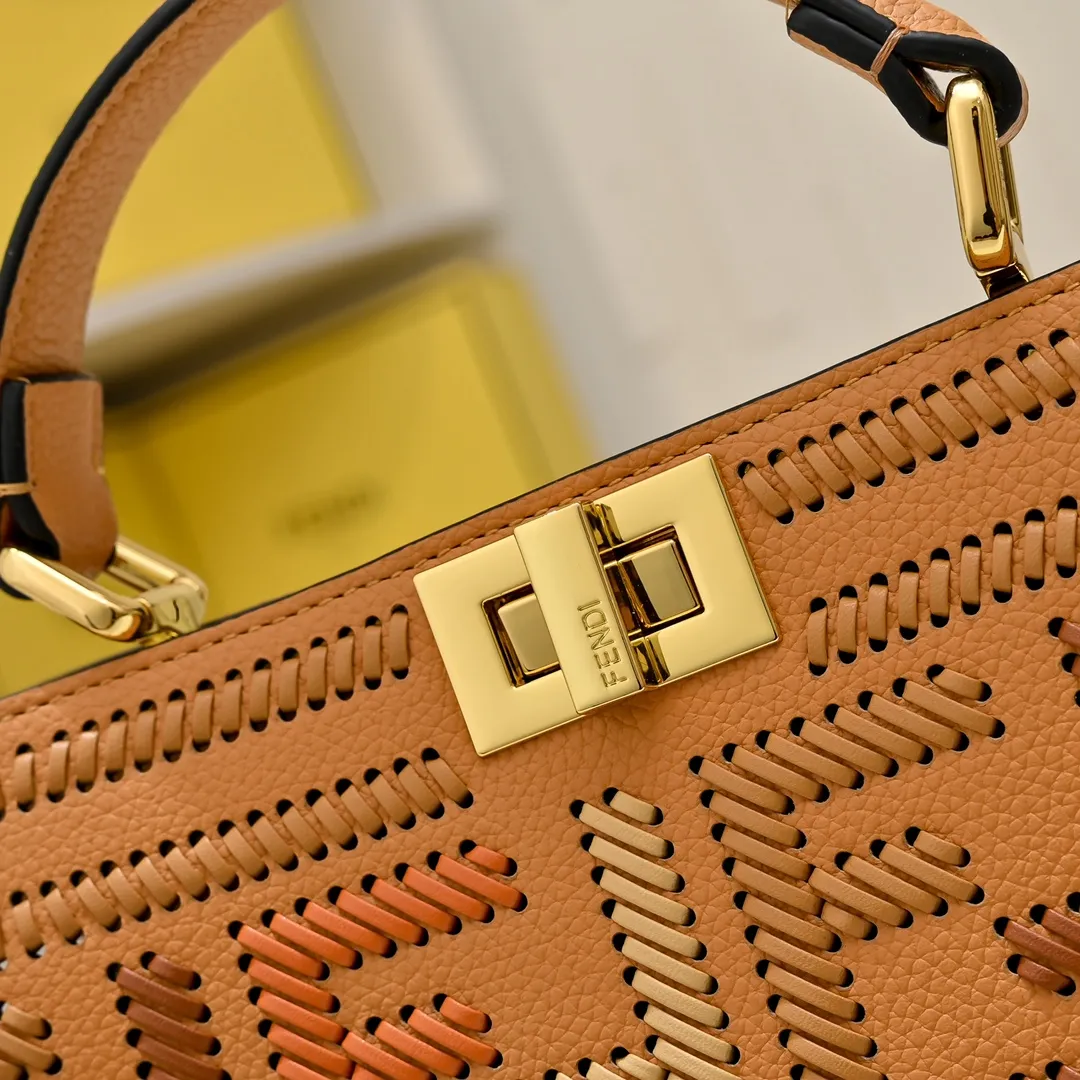 All Categories Fendi Women's Bags (Fendi) Fendi 33203