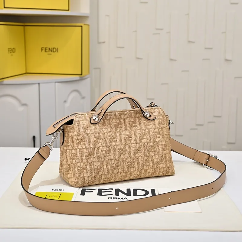 All Categories Fendi Women's Bags (Fendi) Fendi 3395