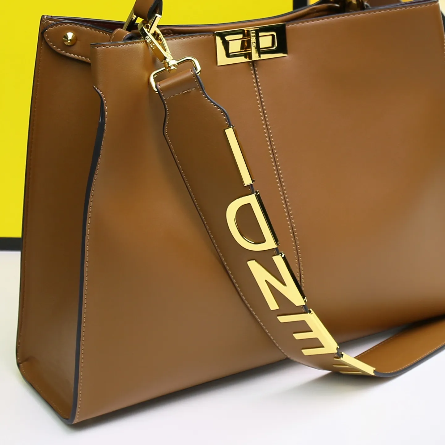 All Categories Fendi Women's Bags (Fendi) Fendi 1129
