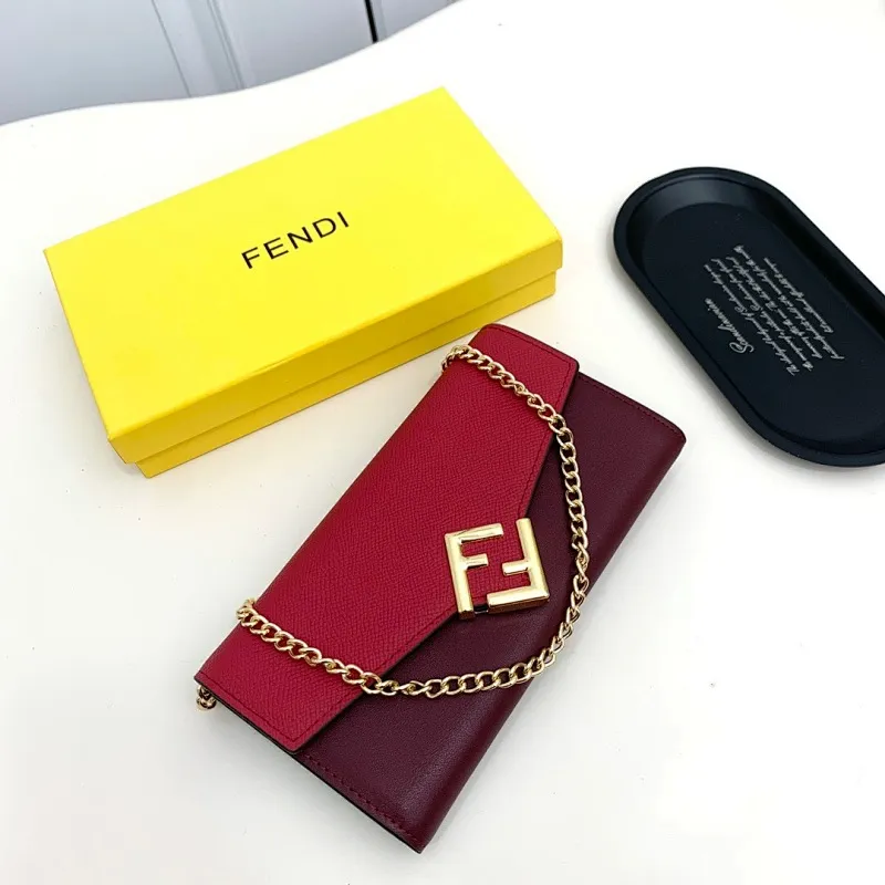 All categories Official website "Brand Women's Bags" Women's Bags 💙 FENDI 2025 new FENDI crossbody bag