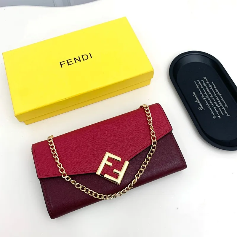 All categories Official website "Brand Women's Bags" Women's Bags 💙 FENDI 2025 new FENDI crossbody bag