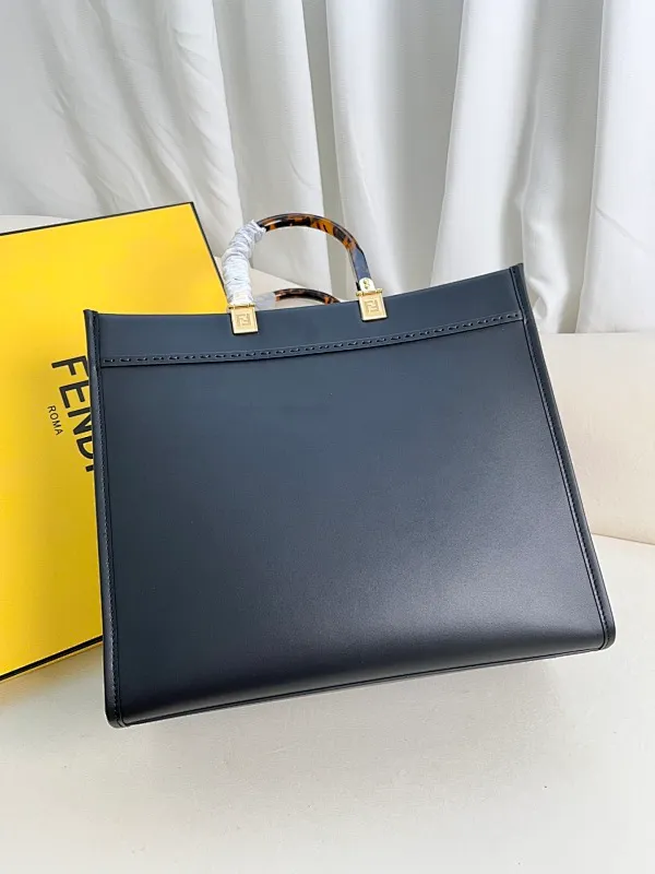 All Categories 💚 Top Version Men’s Bags 💚 Fendi 2025 New Fendi Handbags