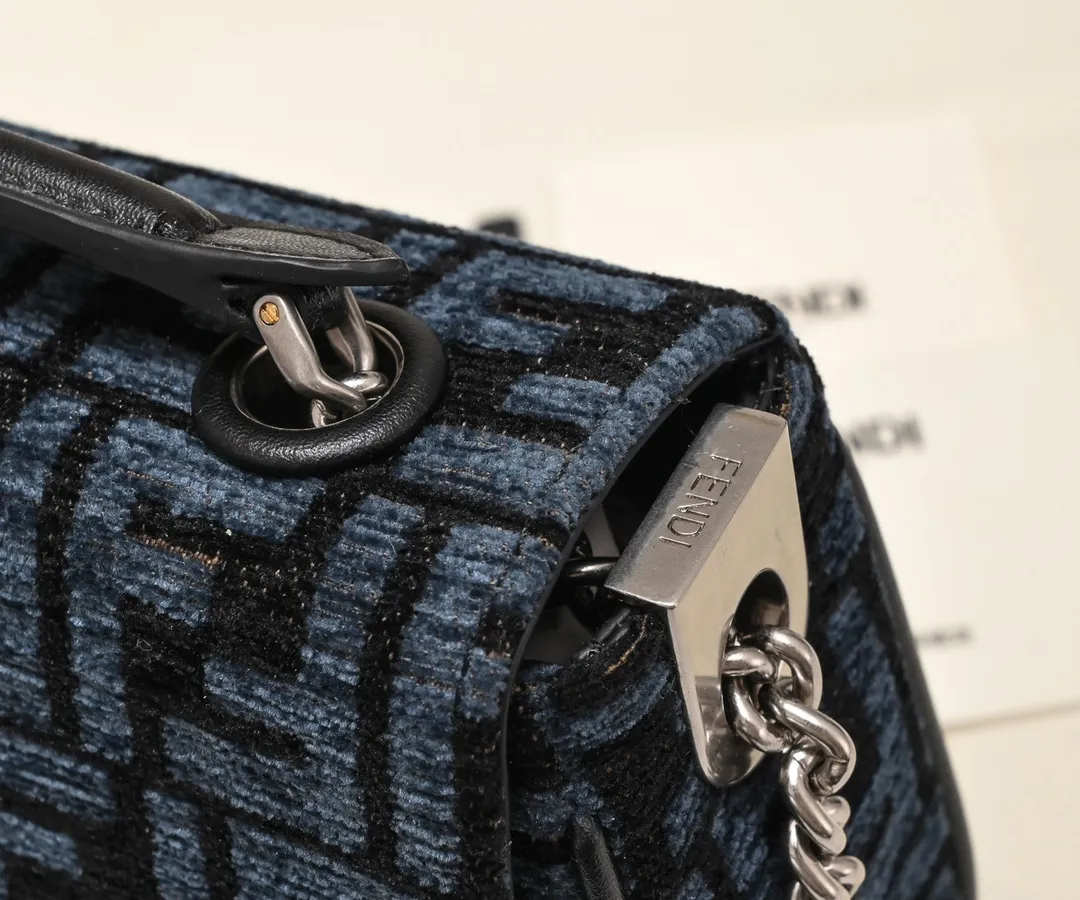 All Categories Fendi Women's Bags (Fendi) Fendi 6601