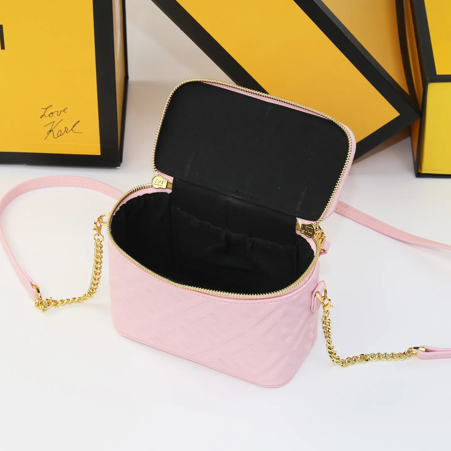 All Categories Fendi Women's Bags (Fendi) Fendi 2587