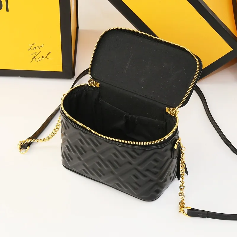 All Categories Fendi Women's Bags (Fendi) Fendi 2587