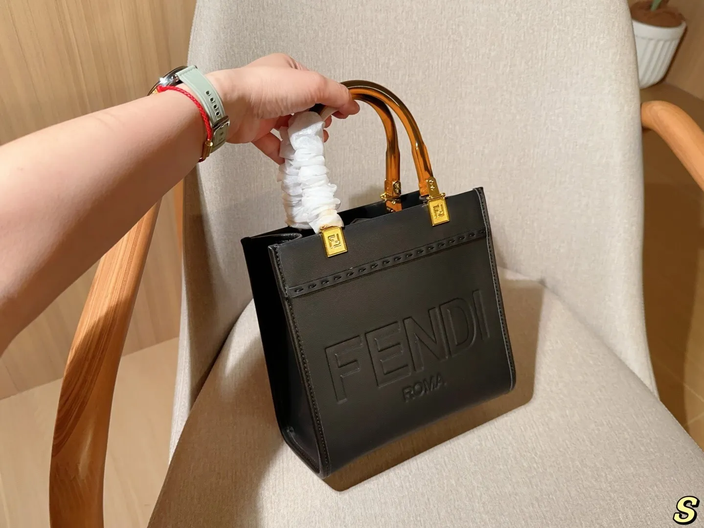 All Categories Official Website "Brand Women's Bags" Women's Bags 💙 FENDI 2025 New Fendi Handbags