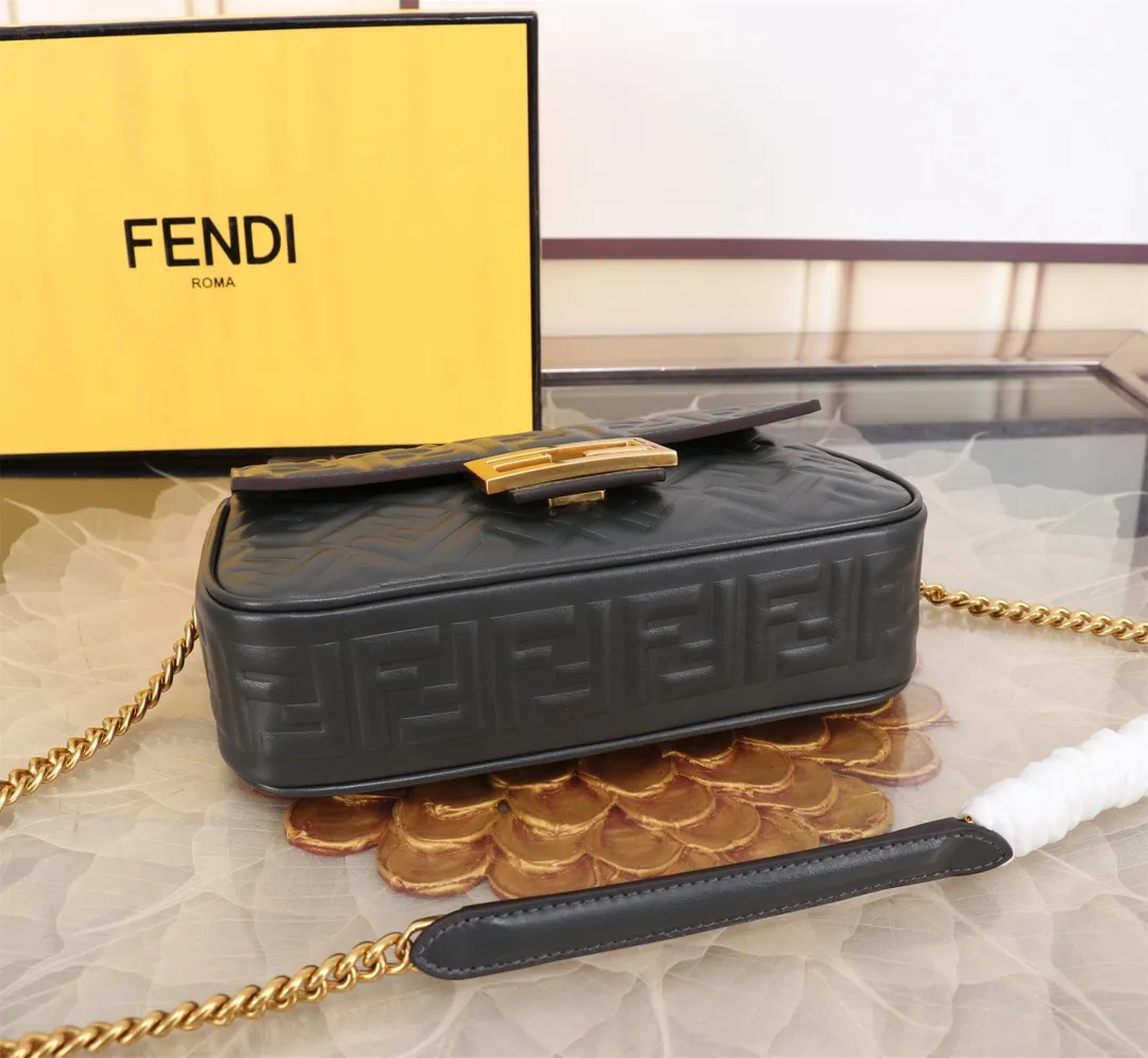 All Categories Fendi Women's Bags (Fendi) Fendi Original Order 7001