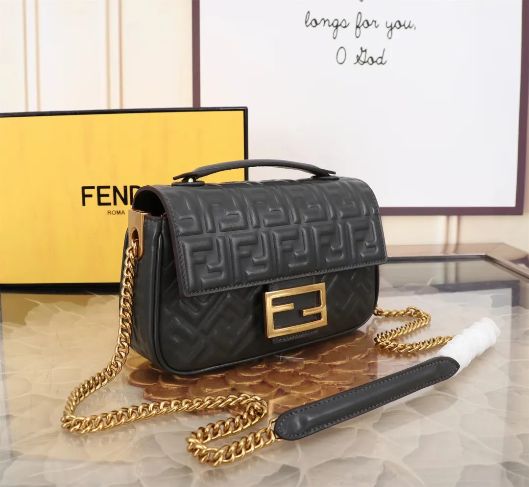 All Categories Fendi Women's Bags (Fendi) Fendi Original Order 7001
