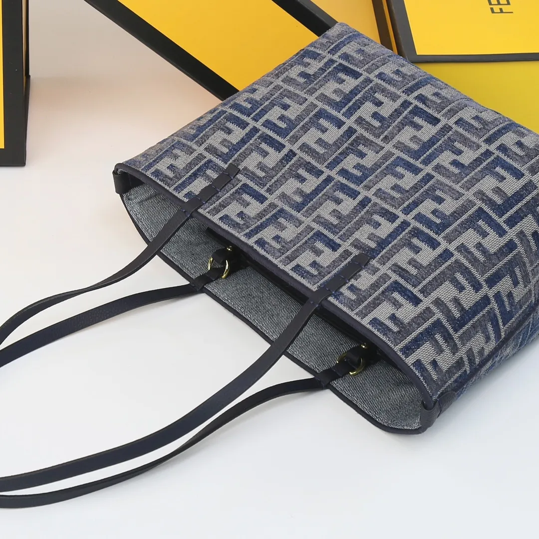 All Categories Official Website "Brand Women's Bags" Women's Bags 💙 FENDI 2025 New Fendi Handbags