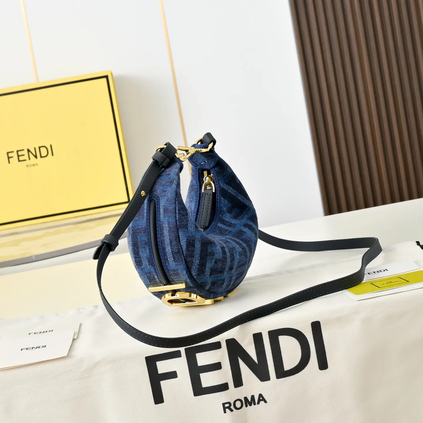 All Categories Fendi Women's Bags (Fendi) Fendi 1103
