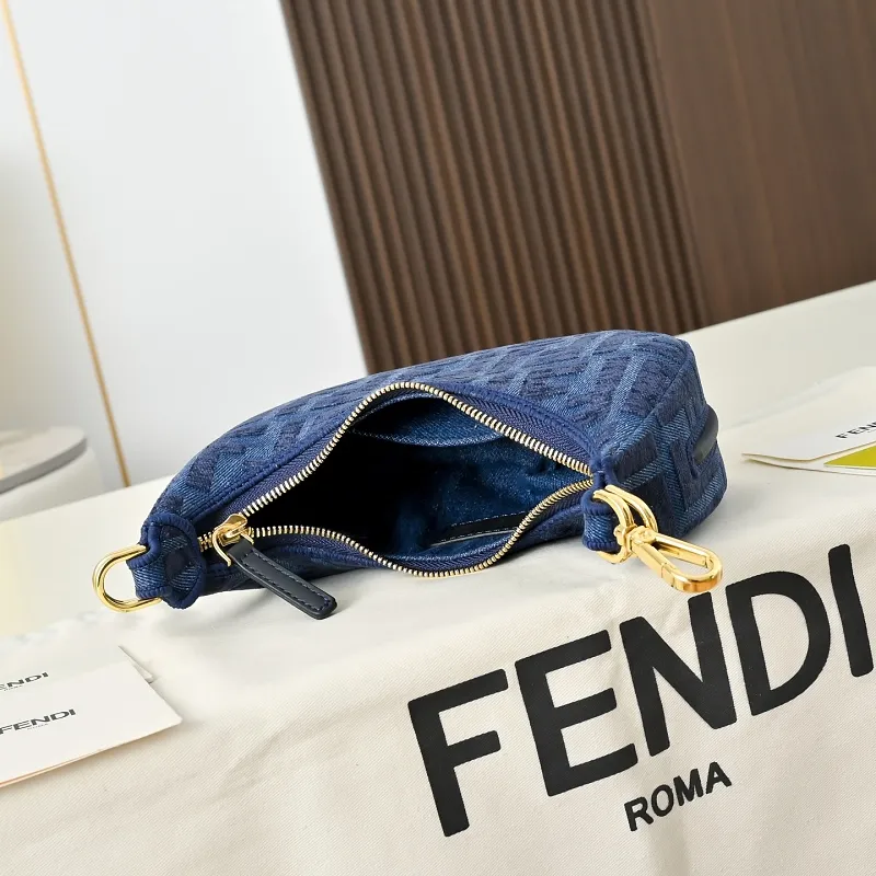 All Categories Fendi Women's Bags (Fendi) Fendi 1103