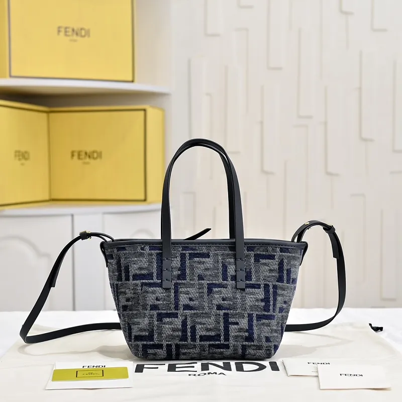 All Categories Fendi Women's Bags (Fendi) Fendi 3366