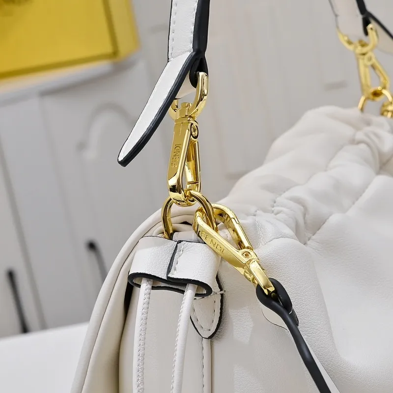 All Categories Fendi Women's Bags (Fendi) Fendi 3378