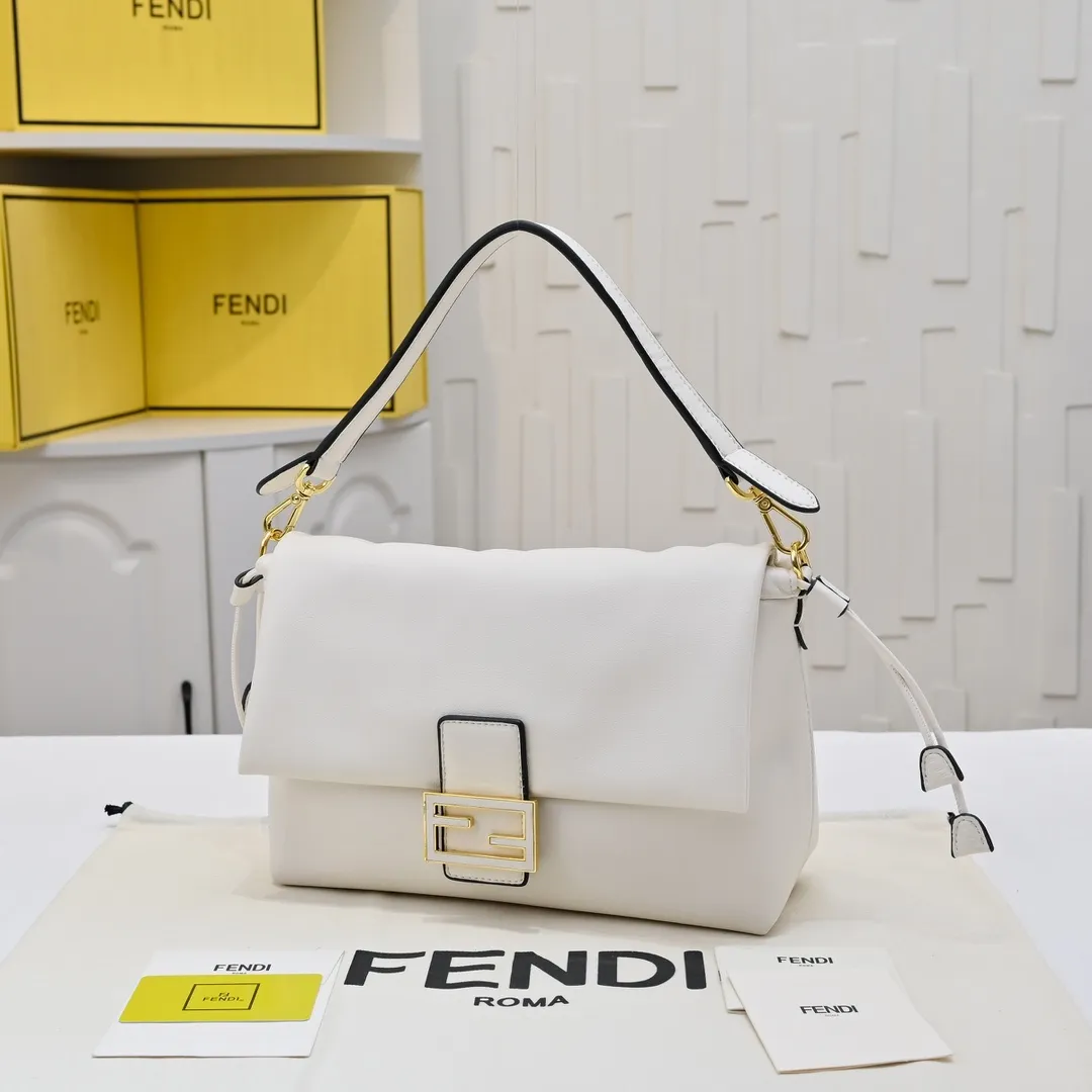 All Categories Fendi Women's Bags (Fendi) Fendi 3378