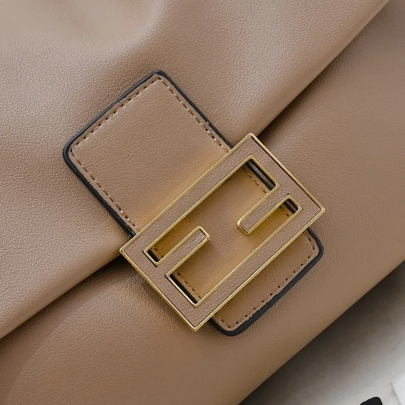 All Categories Fendi Women's Bags (Fendi) Fendi 3378