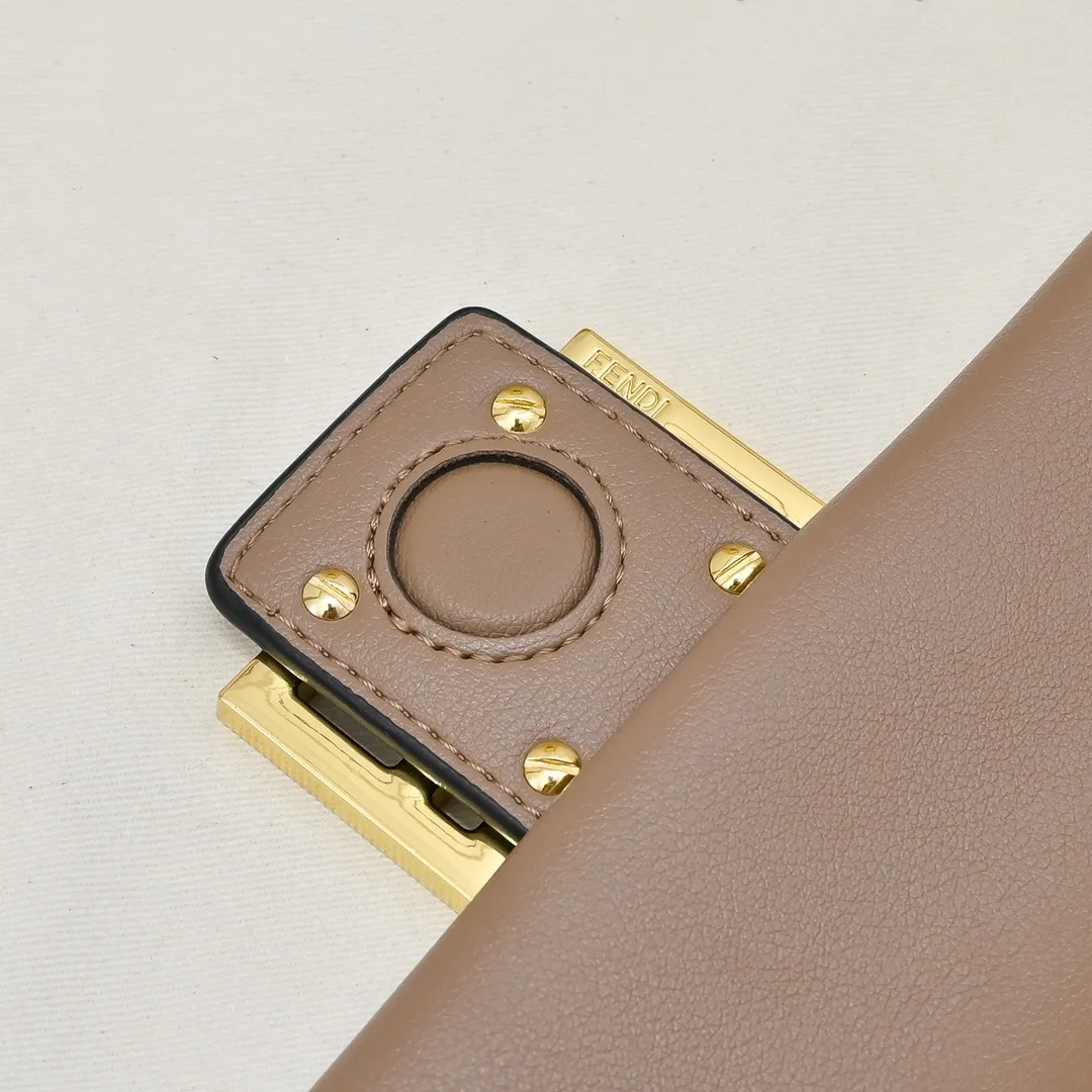 All Categories Fendi Women's Bags (Fendi) Fendi 3378