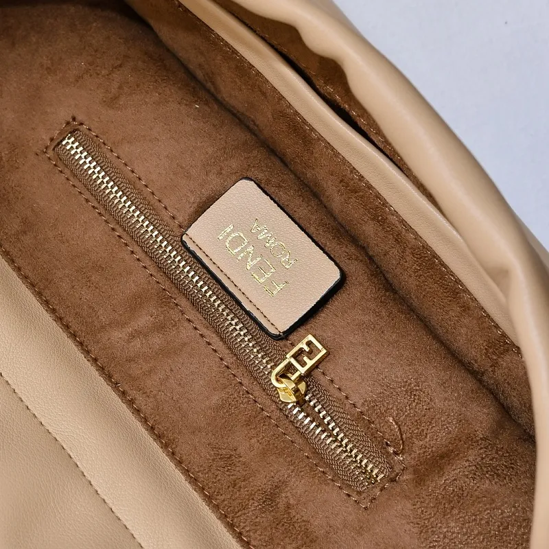 All Categories Fendi Women's Bags (Fendi) Fendi 3378